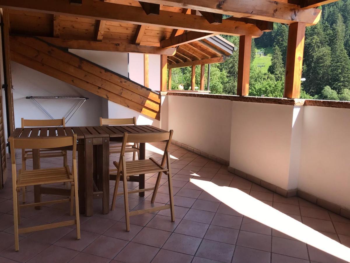 Attico In Legno Ad Andalo Apartamento Exterior foto